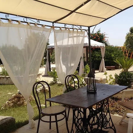 Trullicolarossa Vakantiehuis