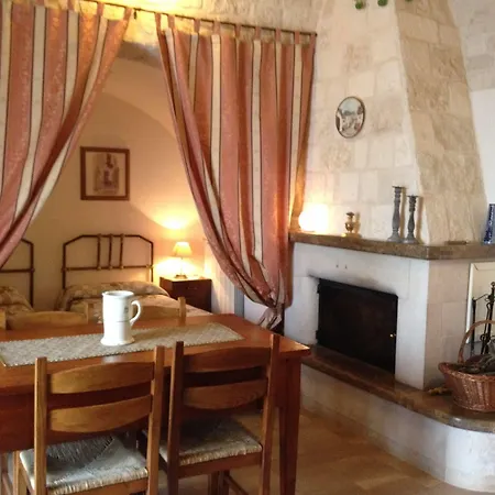 Ferienhaus Trullicolarossa